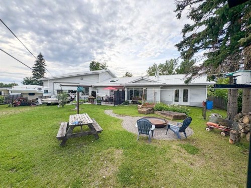 5216 51 Avenue, Valleyview, AB 