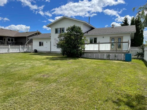 11314 113 Avenue, Fairview, AB - Outdoor With Deck Patio Veranda