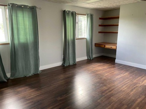 11314 113 Avenue, Fairview, AB - Indoor Photo Showing Other Room