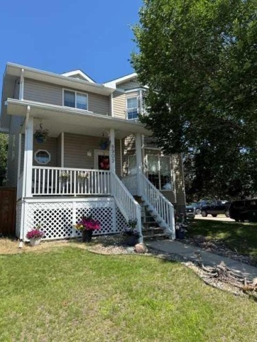 8902 60A Avenue  Grande Prairie, AB T8W 2P3