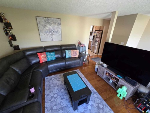 5201 55 Avenue, Berwyn, AB 