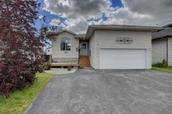 10244 97 Street Sexsmith, AB T0H 3C0