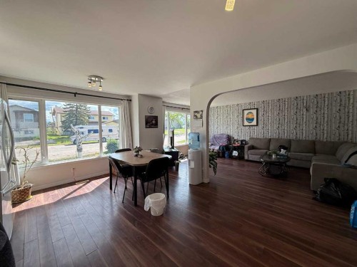 4816 51 Street, Valleyview, AB 