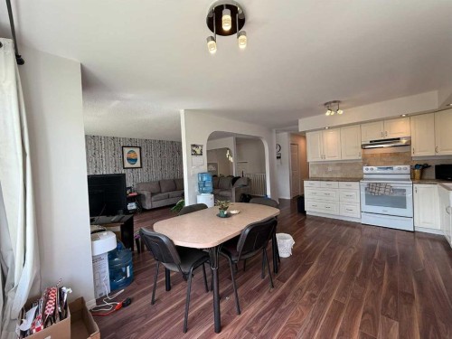 4816 51 Street, Valleyview, AB 