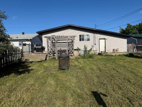 4816 51 Street, Valleyview, AB 