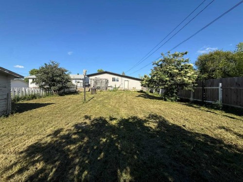 4816 51 Street, Valleyview, AB 