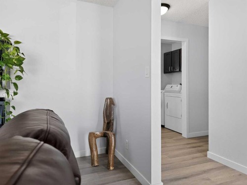 9704 94 Avenue, Wembley, AB - Indoor
