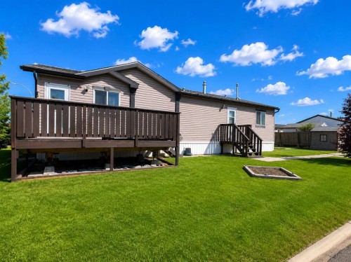8701 90 Street  Grande Prairie, AB T8X 1V6