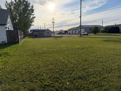 5605 49 Street, Grimshaw, AB 