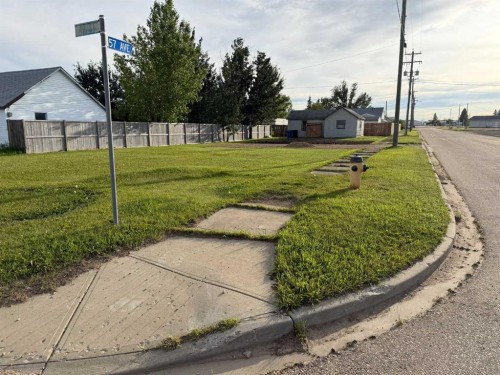 5605 49 Street, Grimshaw, AB 