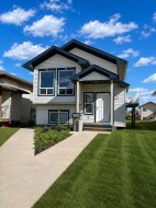 B-11234 75 Avenue Grande Prairie, AB T8W 0C5