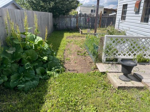 10404 101 Street, Fairview, AB 