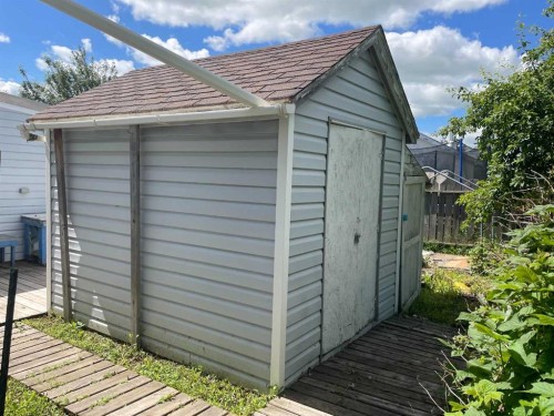 10404 101 Street, Fairview, AB 
