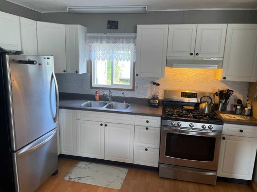 10404 101 Street, Fairview, AB 