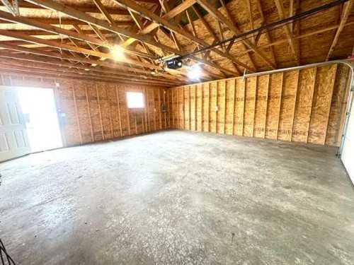 140 Pinnacle Boulevard, Grande Prairie, AB - Indoor