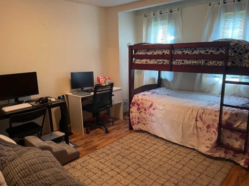 10705 111 Street, Fairview, AB 