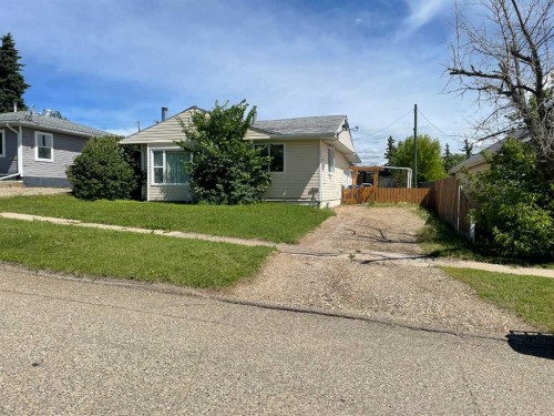 10705 111 Street  Fairview, AB T0H 1L0