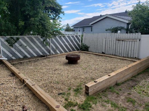 10213 106 Avenue, Fairview, AB - Outdoor