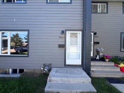 10029 80 Avenue Grande Prairie, AB T8V 4G2