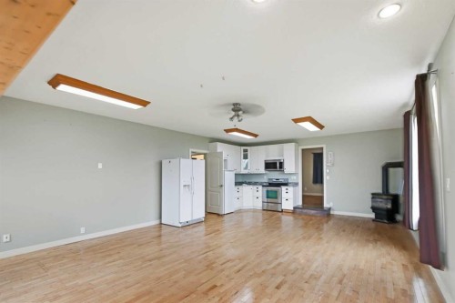 72077 Twp Rd 714A, Dimsdale, AB - Indoor Photo Showing Other Room