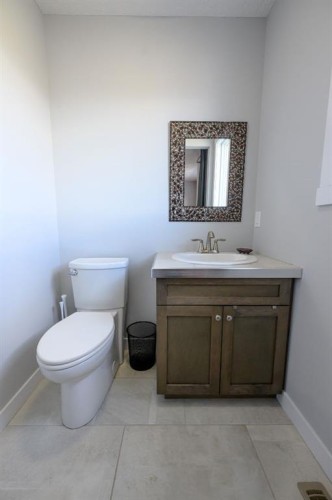 9211 95 Avenue, Wembley, AB - Indoor Photo Showing Bathroom