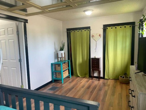 4702 48 Avenue, Grimshaw, AB - Indoor