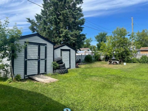 4702 48 Avenue, Grimshaw, AB - Outdoor