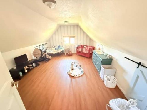 8801 101 Avenue, Peace River, AB - Indoor Photo Showing Other Room