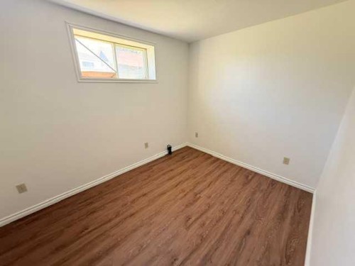8801 101 Avenue, Peace River, AB - Indoor Photo Showing Other Room