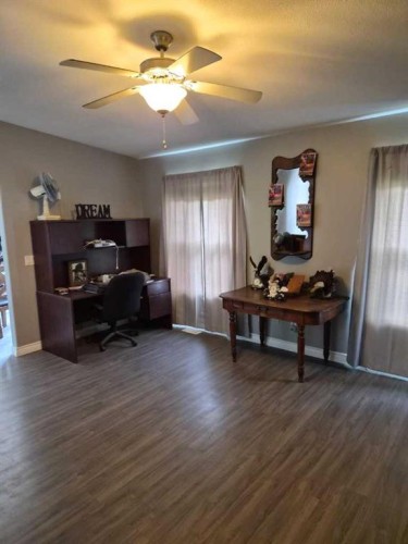 721023 Range Road 113, Beaverlodge, AB - Indoor