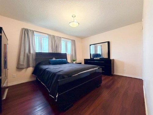 4611 44 Street, Rycroft, AB - Indoor Photo Showing Bedroom
