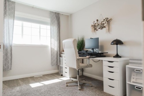 8852 96 Avenue, Grande Prairie, AB - Indoor Photo Showing Office