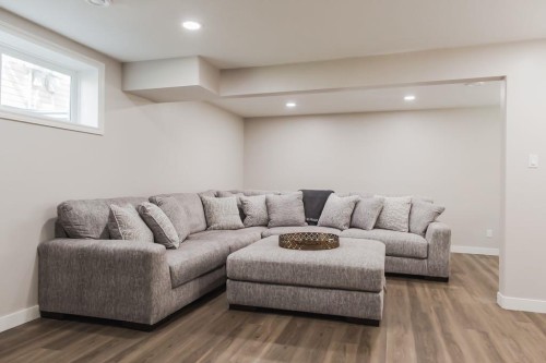 8852 96 Avenue, Grande Prairie, AB - Indoor