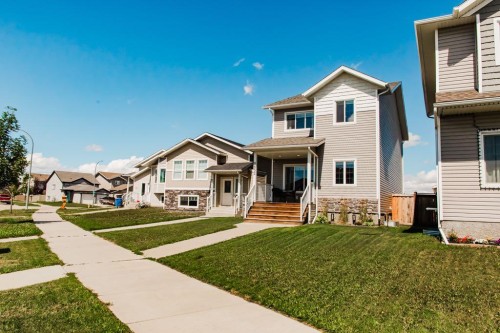 8852 96 Avenue, Grande Prairie, AB - Outdoor With Facade