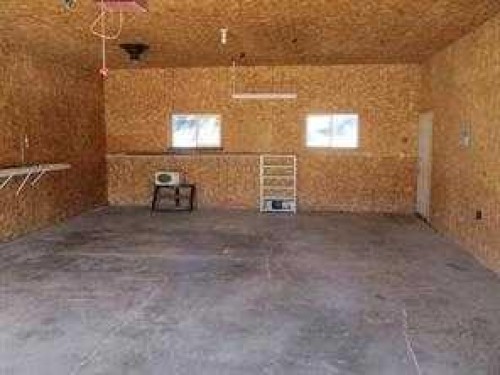 914 2B Street Se, Manning, AB - Indoor