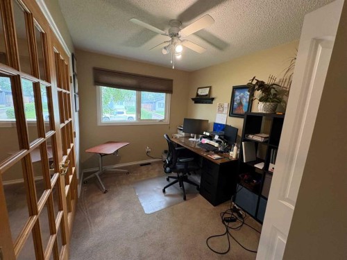 9610 79 Avenue, Peace River, AB - Indoor Photo Showing Office