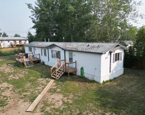 5104 48 Ave, Fort Vermilion, AB - Outdoor