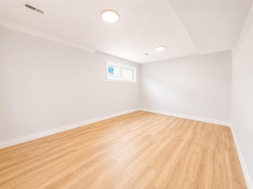 10902 97Th Avenue, Grande Cache, AB - Indoor Photo Showing Other Room