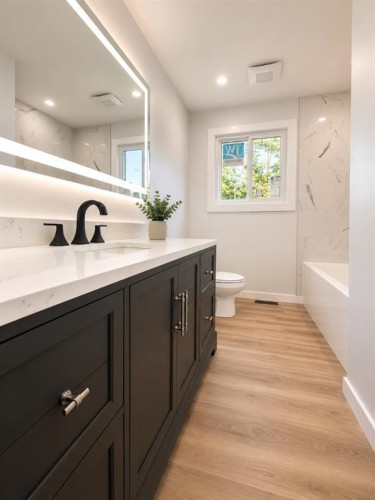 10902 97Th Avenue, Grande Cache, AB - Indoor Photo Showing Bathroom