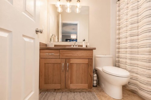 11078 67 Avenue, Grande Prairie, AB - Indoor Photo Showing Bathroom