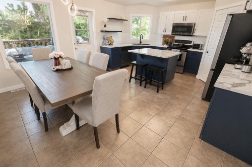 11078 67 Avenue, Grande Prairie, AB - Indoor Photo Showing Dining Room