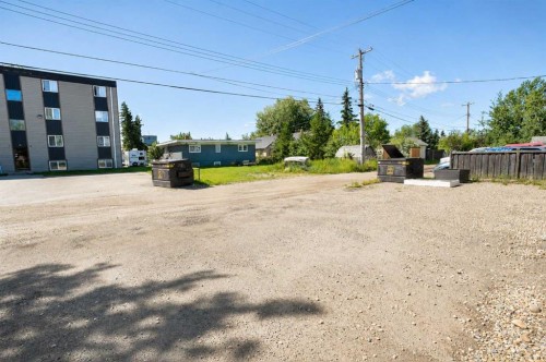 101,102,103,104-10113 106 Avenue, Grande Prairie, AB - Outdoor