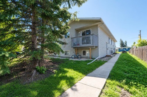 101,102,103,104-10113 106 Avenue, Grande Prairie, AB - Outdoor