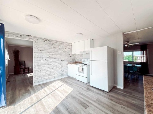 4540 48 Street, Rycroft, AB - Indoor Photo Showing Kitchen