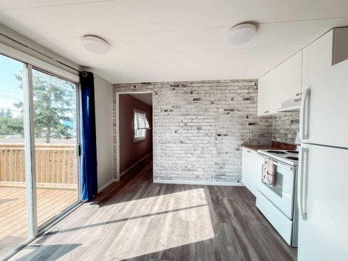 4540 48 Street, Rycroft, AB - Indoor Photo Showing Kitchen