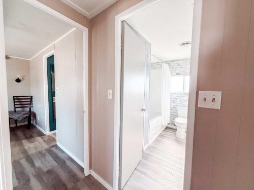 4540 48 Street, Rycroft, AB - Indoor Photo Showing Other Room