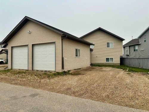 11515 75 Avenue, Grande Prairie, AB - Outdoor With Exterior