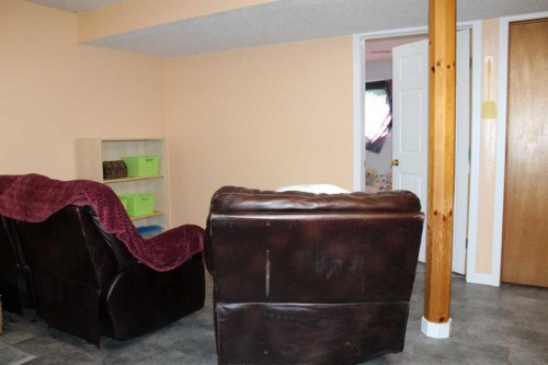 420 3Rd Street Ne, Manning, AB - Indoor