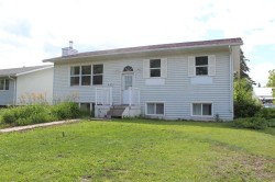 420 3rd Street NEManning, AB T0H 2M0