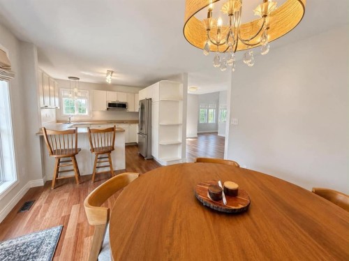 9337 Berge Drive, Grande Cache, AB - Indoor Photo Showing Dining Room
